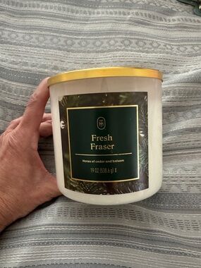 Threshold Fresh Fraser Scented Candle - White with Gold Lid